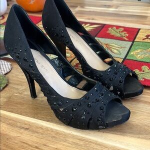 Gianni Bini Black Rhinestone Peep-Toe Heels size 8
